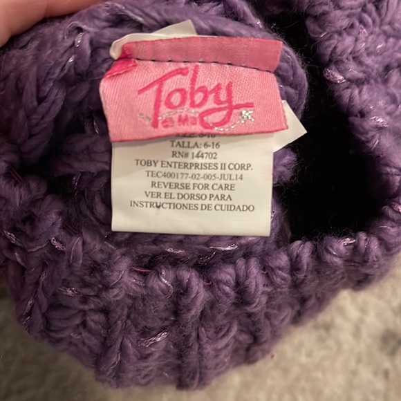 Hats - Picture 2 of 3